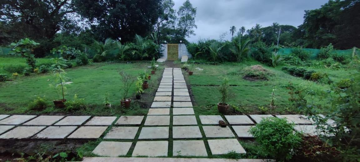 Chaitanya Farms คาร์จัต ภายนอก รูปภาพ